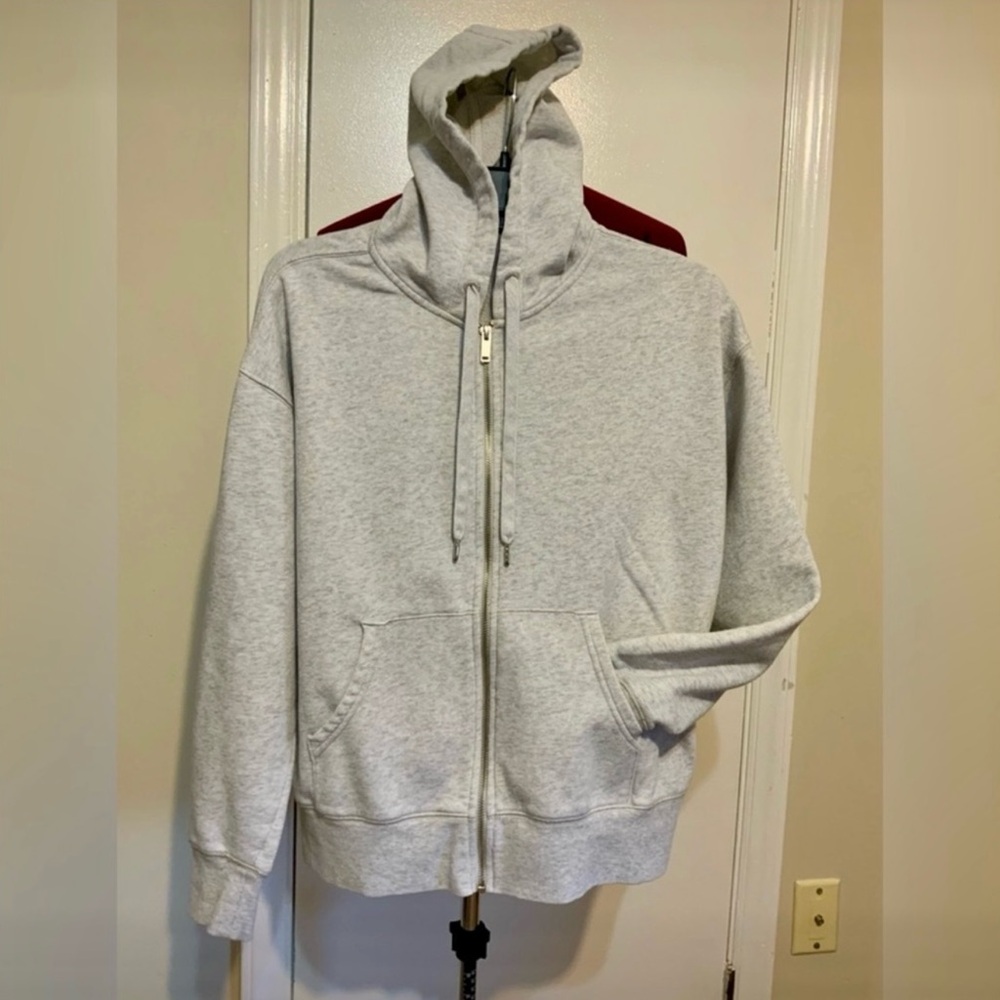 Old Navy Men’s Zip-Up Light Gray Hoodie